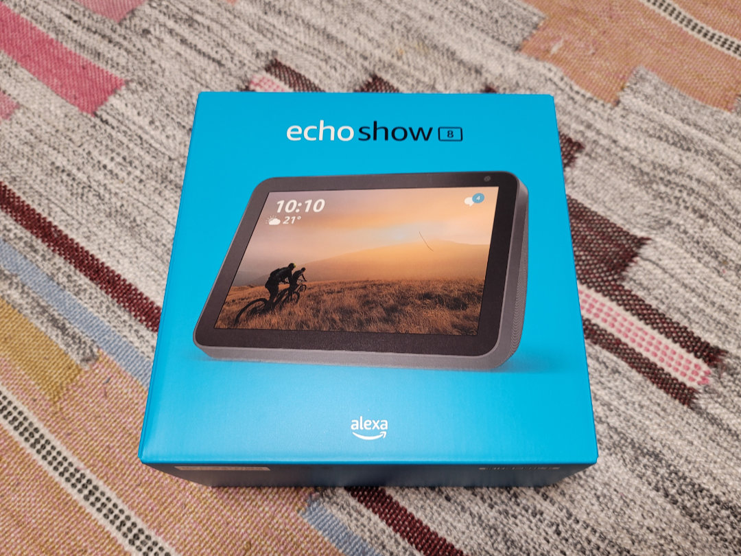 Echo Show8箱
